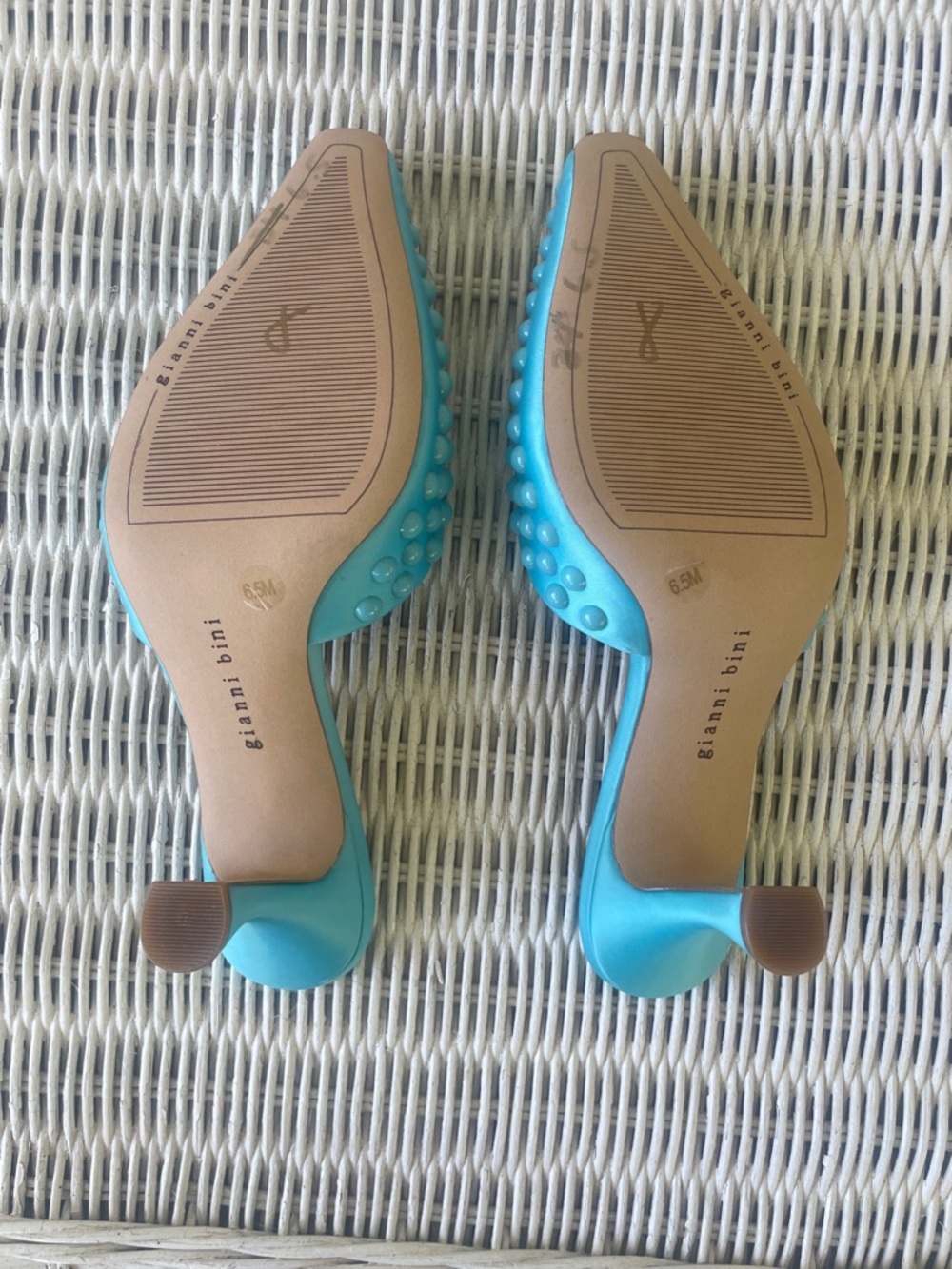 New Gianni Bini Blue Studded Mule Heels size 6.5 - Picture 7 of 7